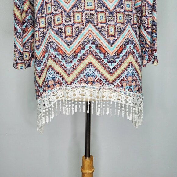 Younique Multi-Color Tribal Aztec Fringe Lace Stretchy Sweater Top NEW Size 3X - Picture 9 of 14